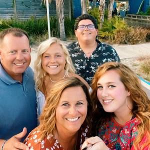 Meet your Posher, Libby